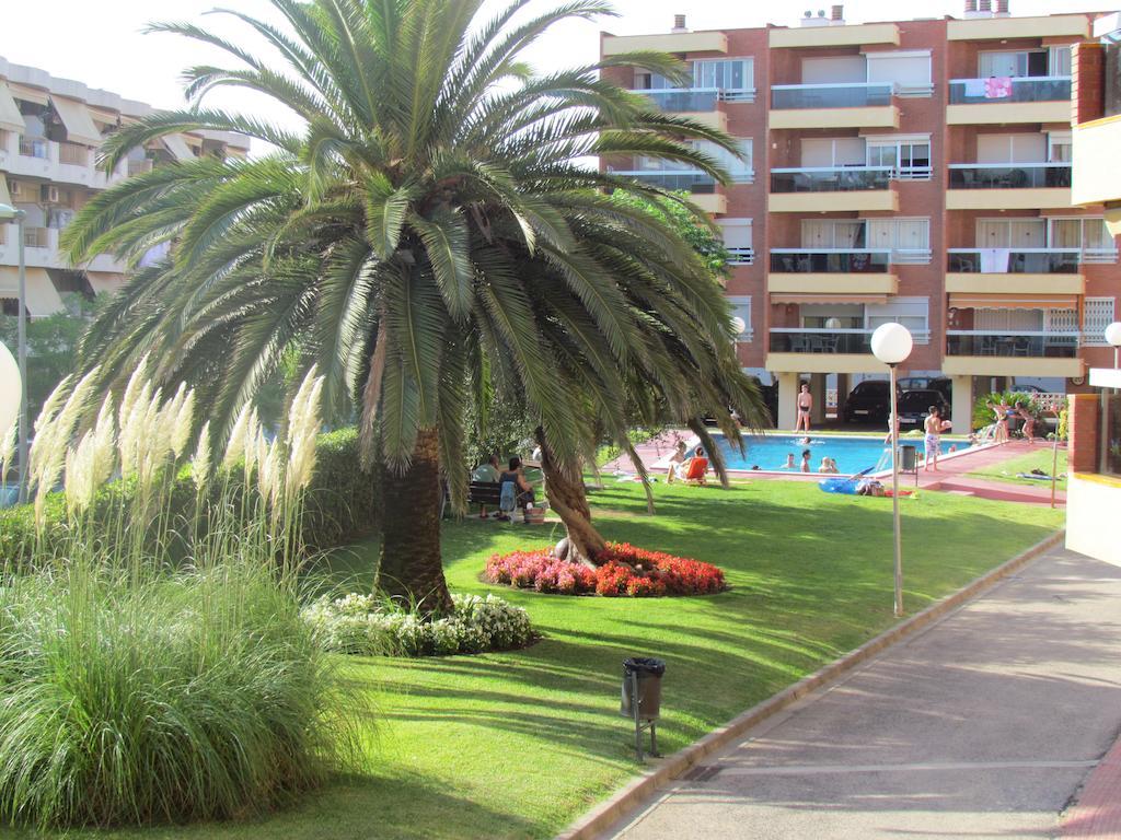Apartamentos Alquihouse Vilafortuny 캠브릴스 객실 사진