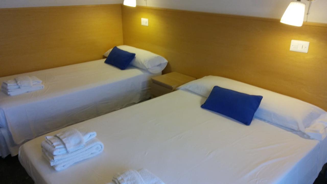 Apartamentos Alquihouse Vilafortuny 캠브릴스 외부 사진