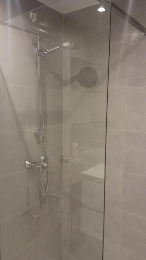 Apartamentos Alquihouse Vilafortuny 캠브릴스 외부 사진